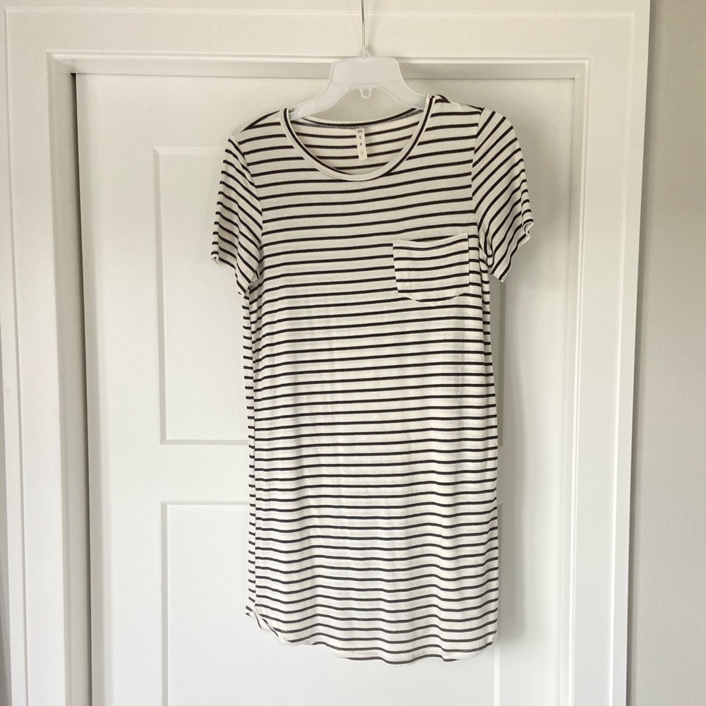 MTS T-shirt stripped dress